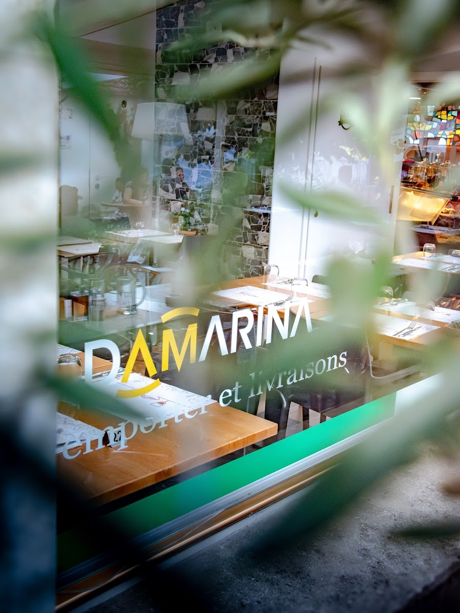 DAMARINA PIZZERIA Photo 4
