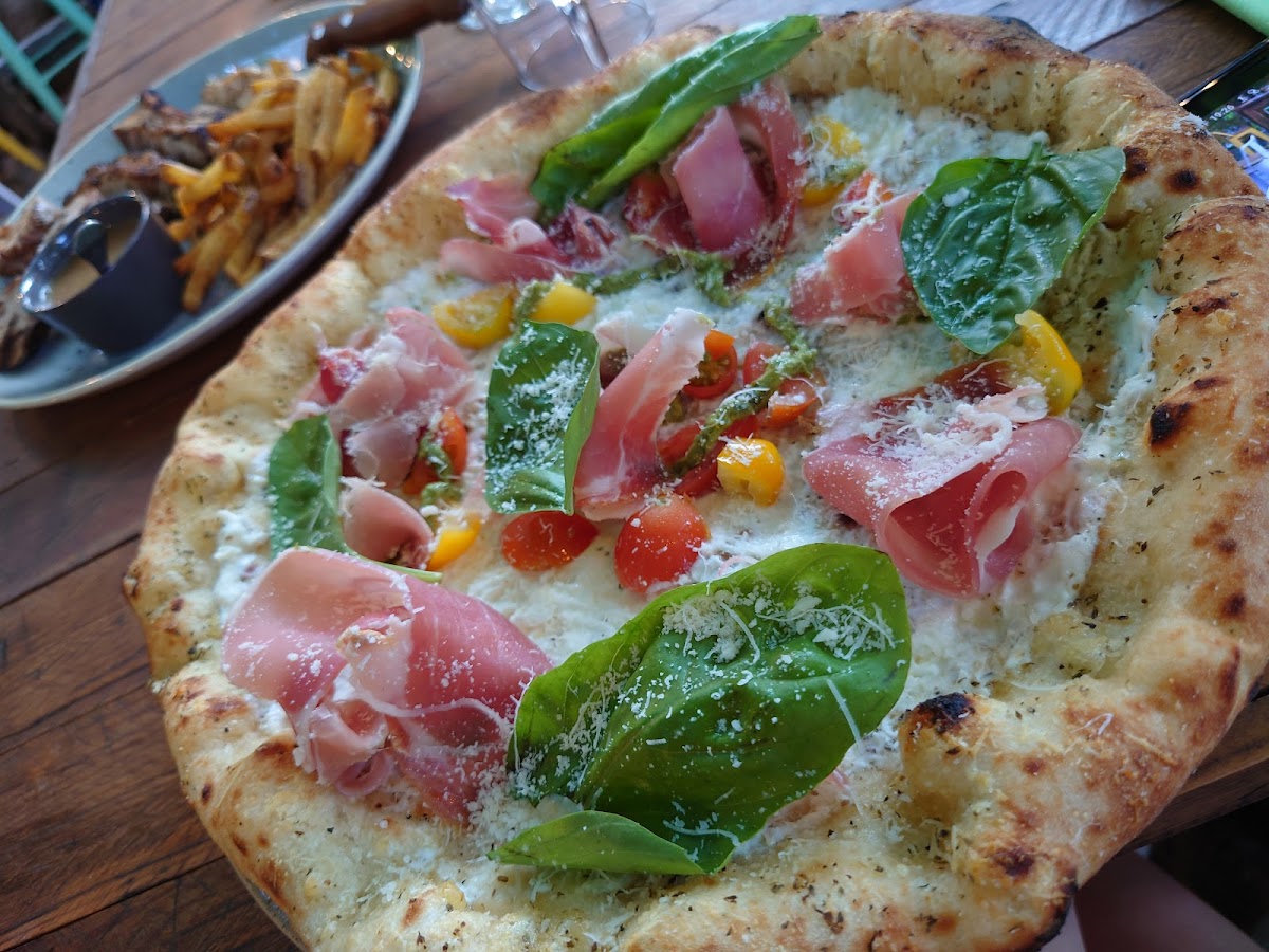 Le Figuier Restaurant Pizzeria - Grill Photo 5