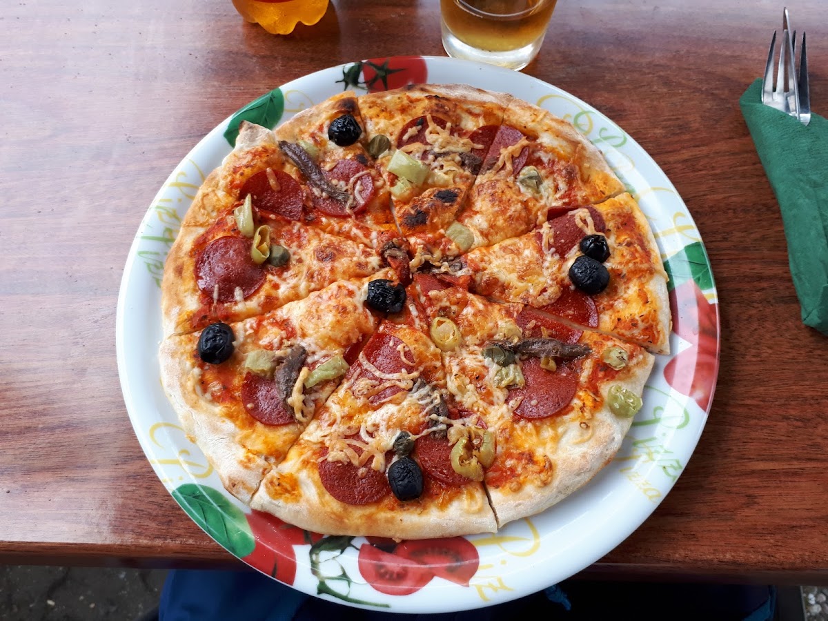 Kumpels Pizzeria Photo 4