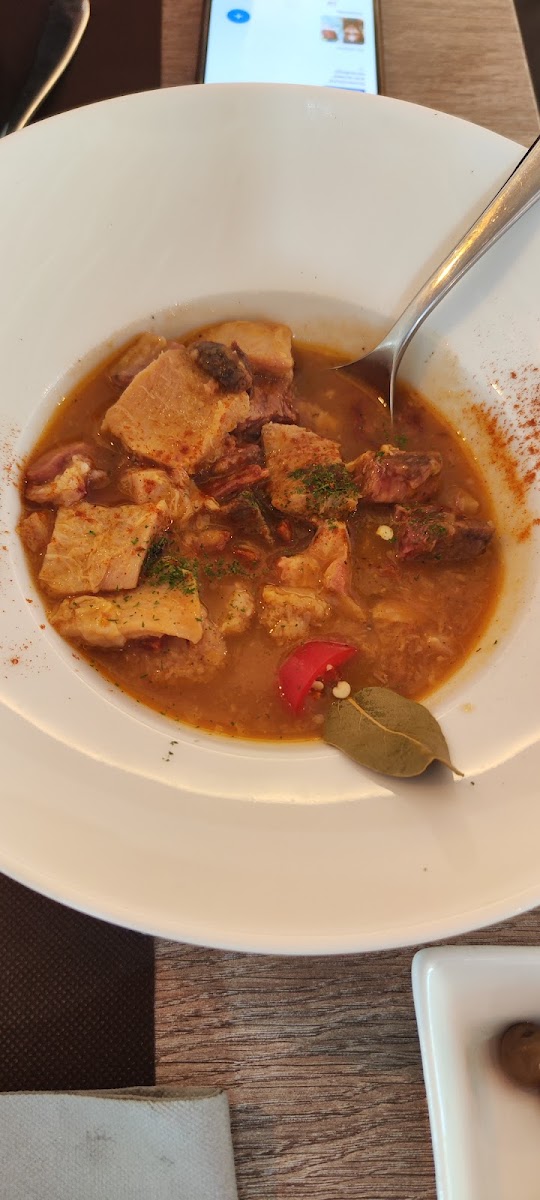 Remol Restaurant Photo 6