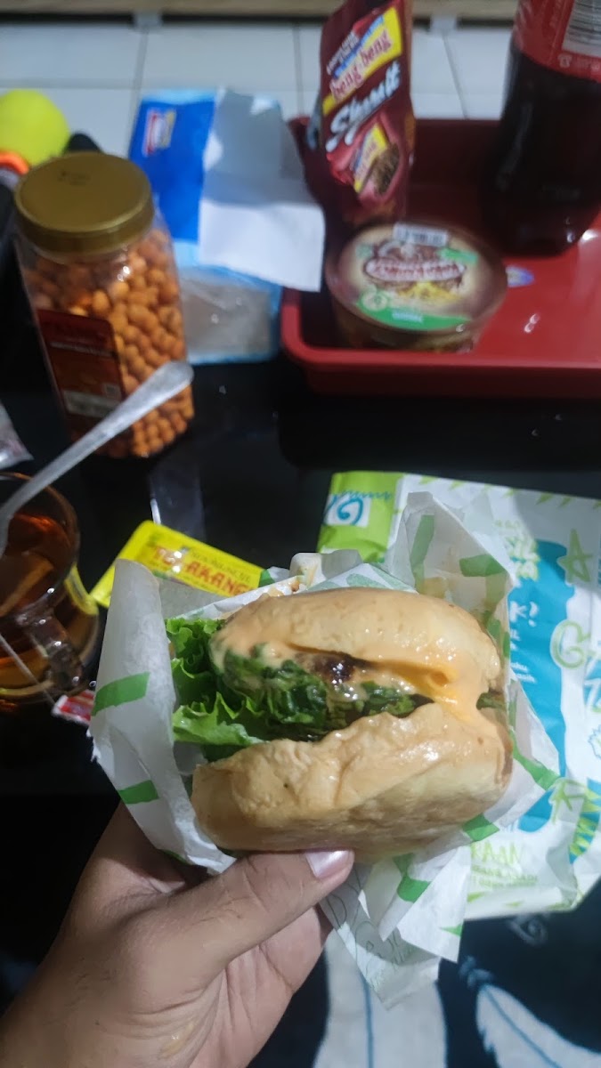 Burger Bangor Photo 8