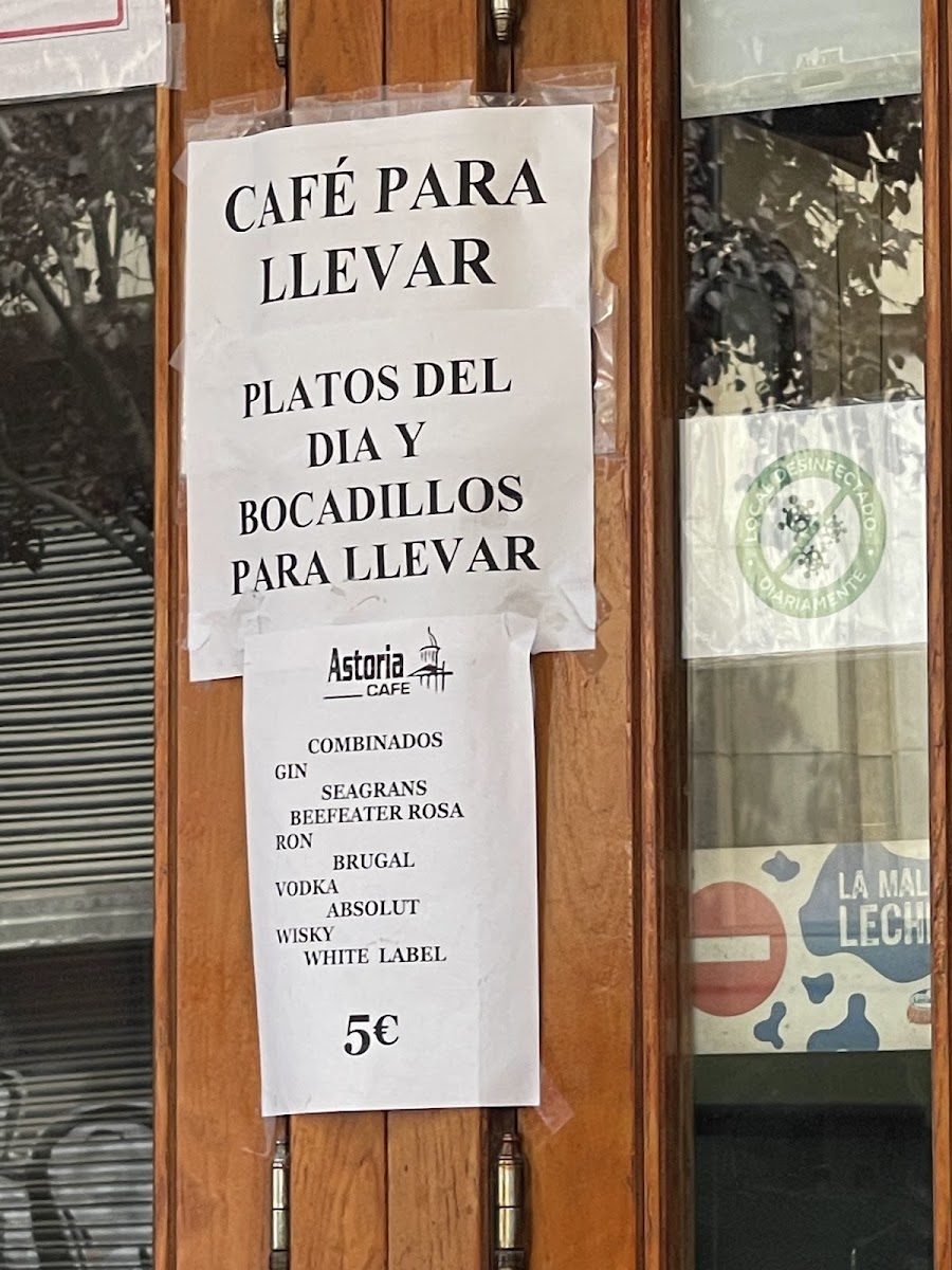 Café Astoria Photo Menu 4