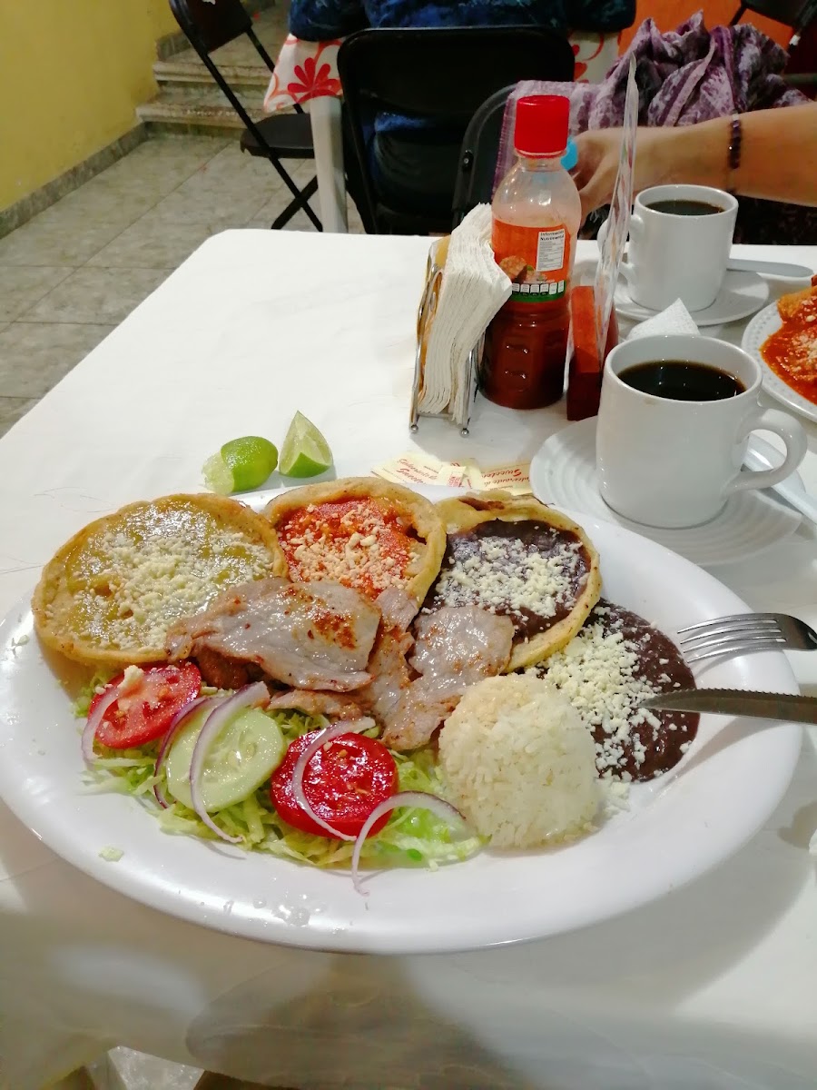 Family Bar Restaurant “MABY” Photo 4