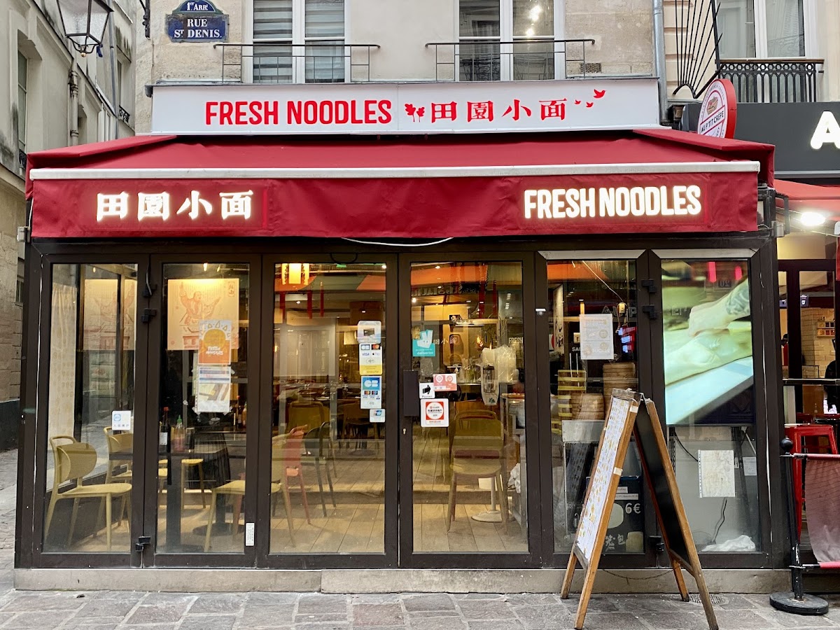 Fresh noodles
