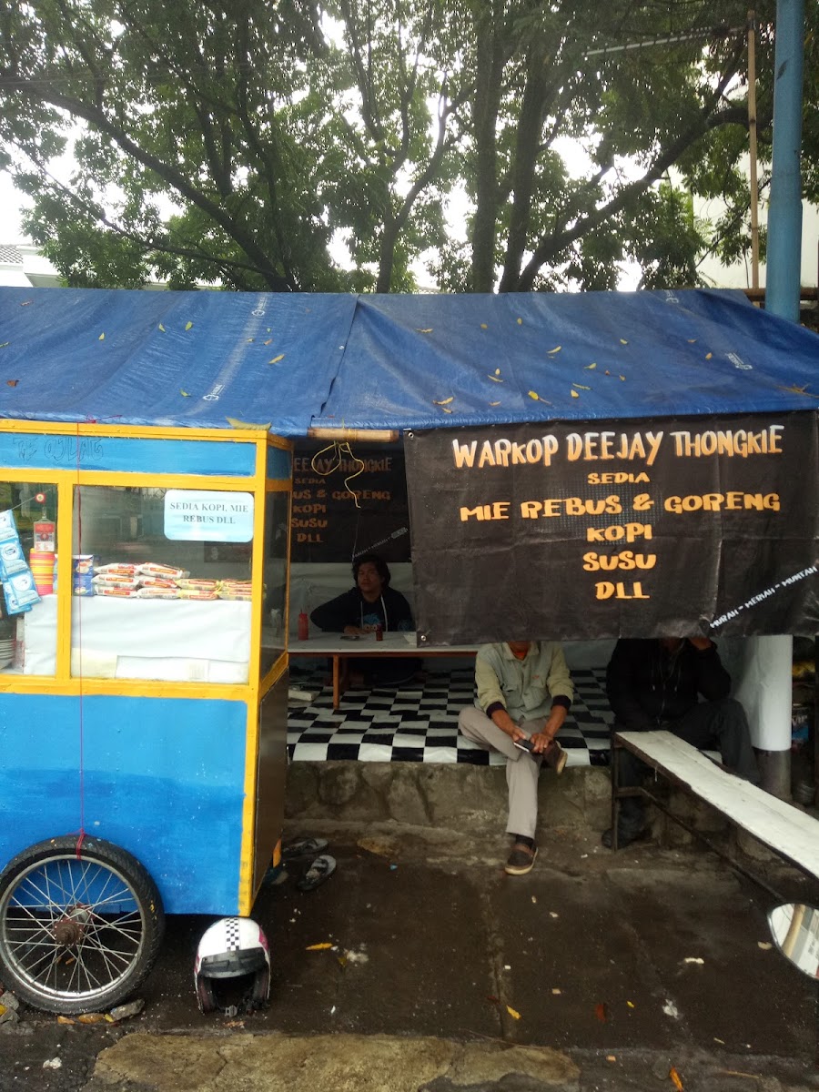 Warkop Neng Sofsof