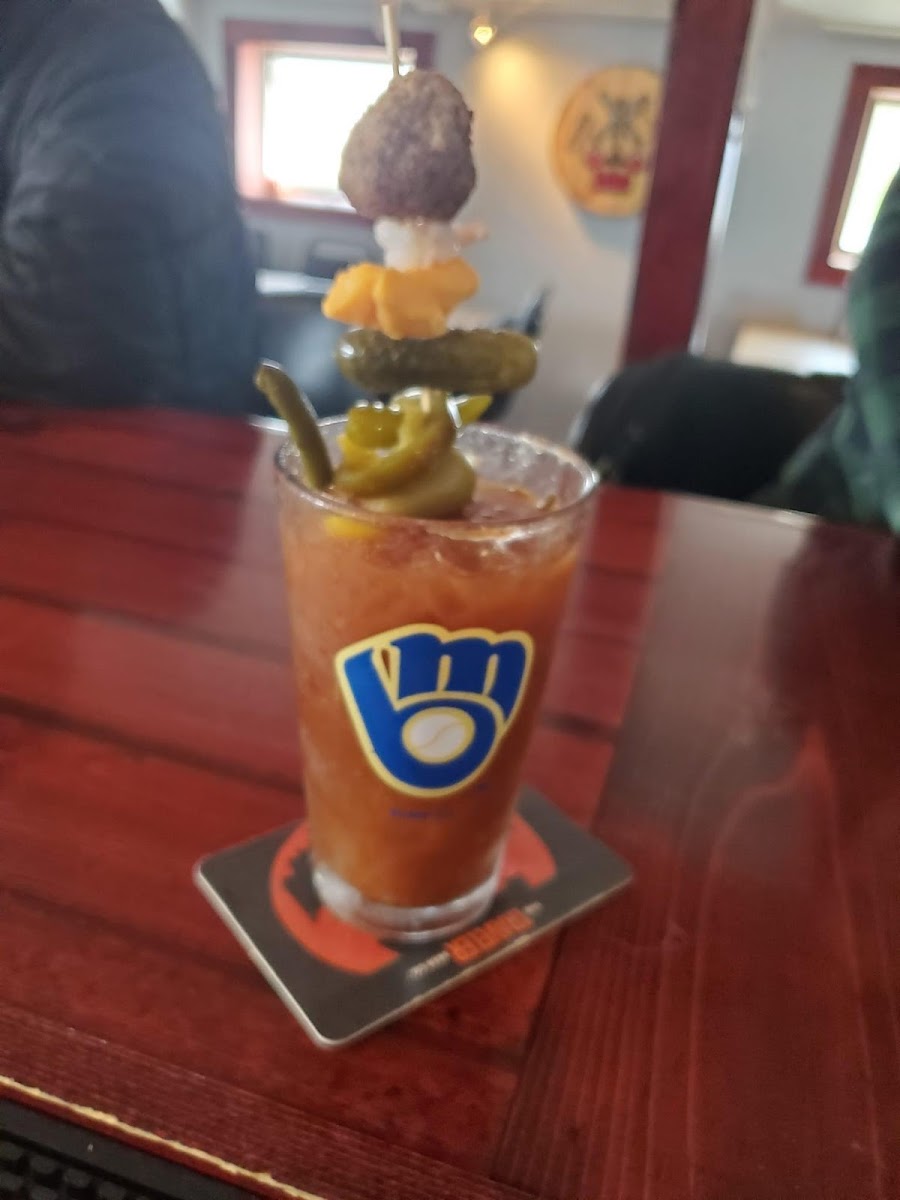 Wille's SideTracked Bar & Grill Photo 3