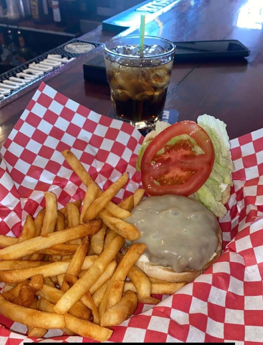 Wille's SideTracked Bar & Grill Photo 8