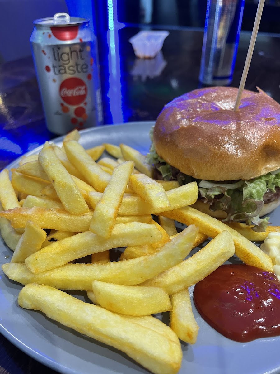 Selin Pizzeria Restaurant Photo 10