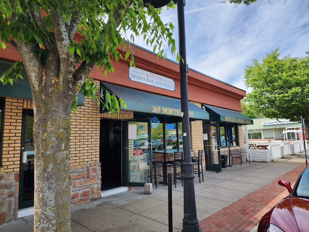 Bristol Sports Bar & Grille