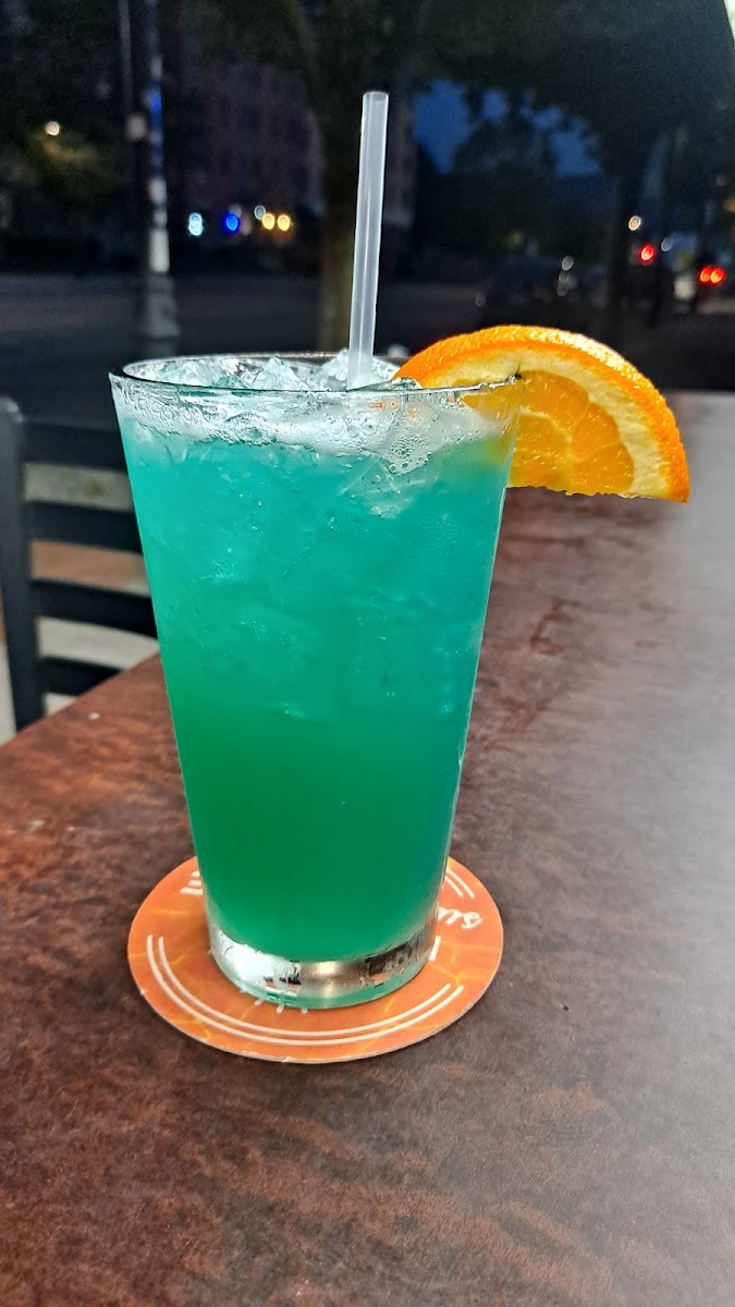 Bristol Sports Bar & Grille Photo 9