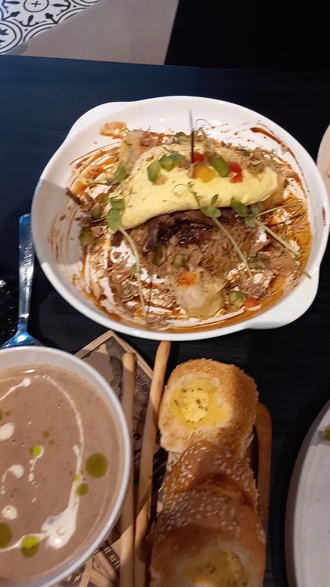 Nibong Cafe & Restaurant Photo 2