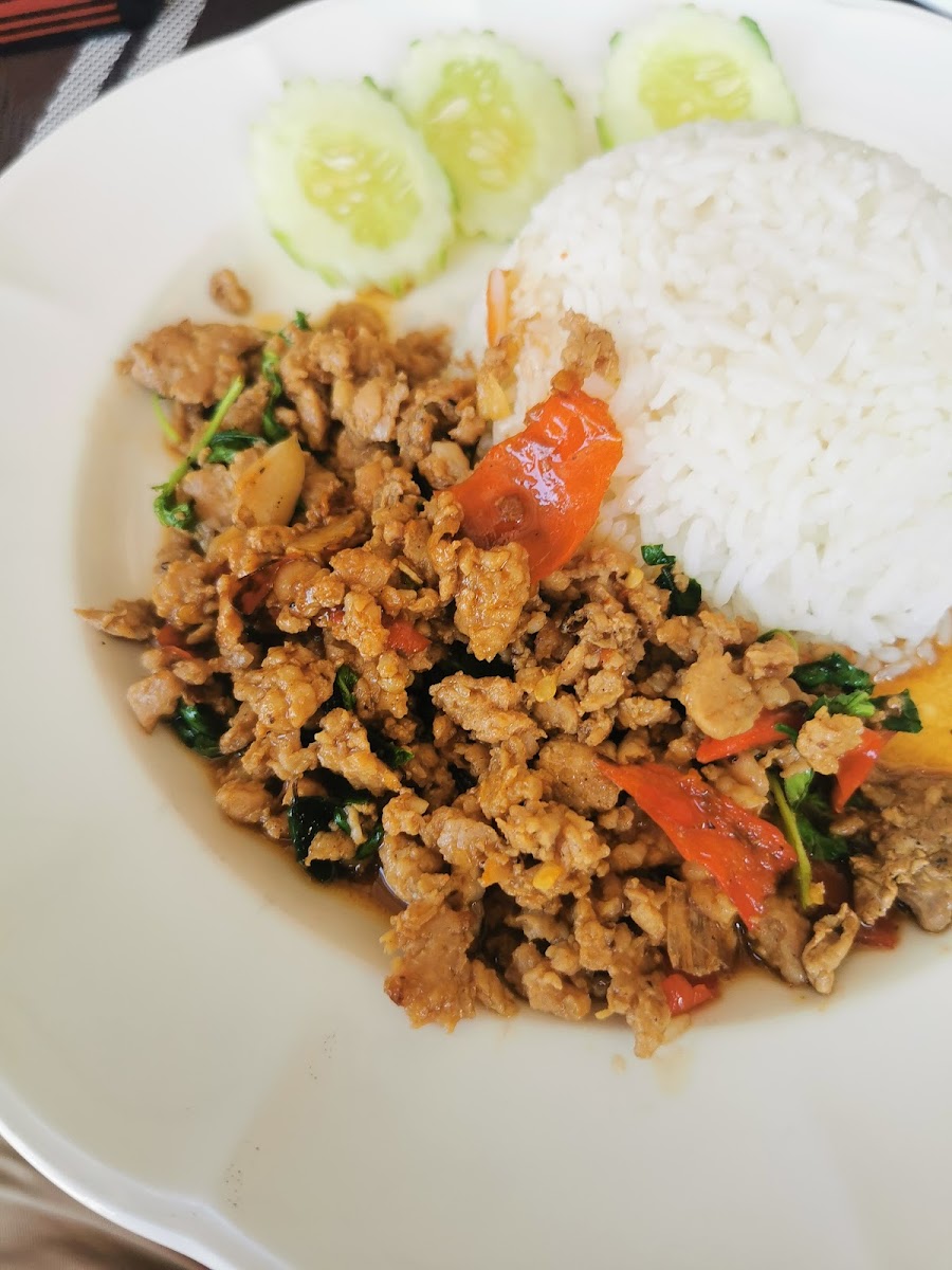 ร้านอาหารเข็มทองเขาตะเกียบ Khemthong restaurant Photo 10
