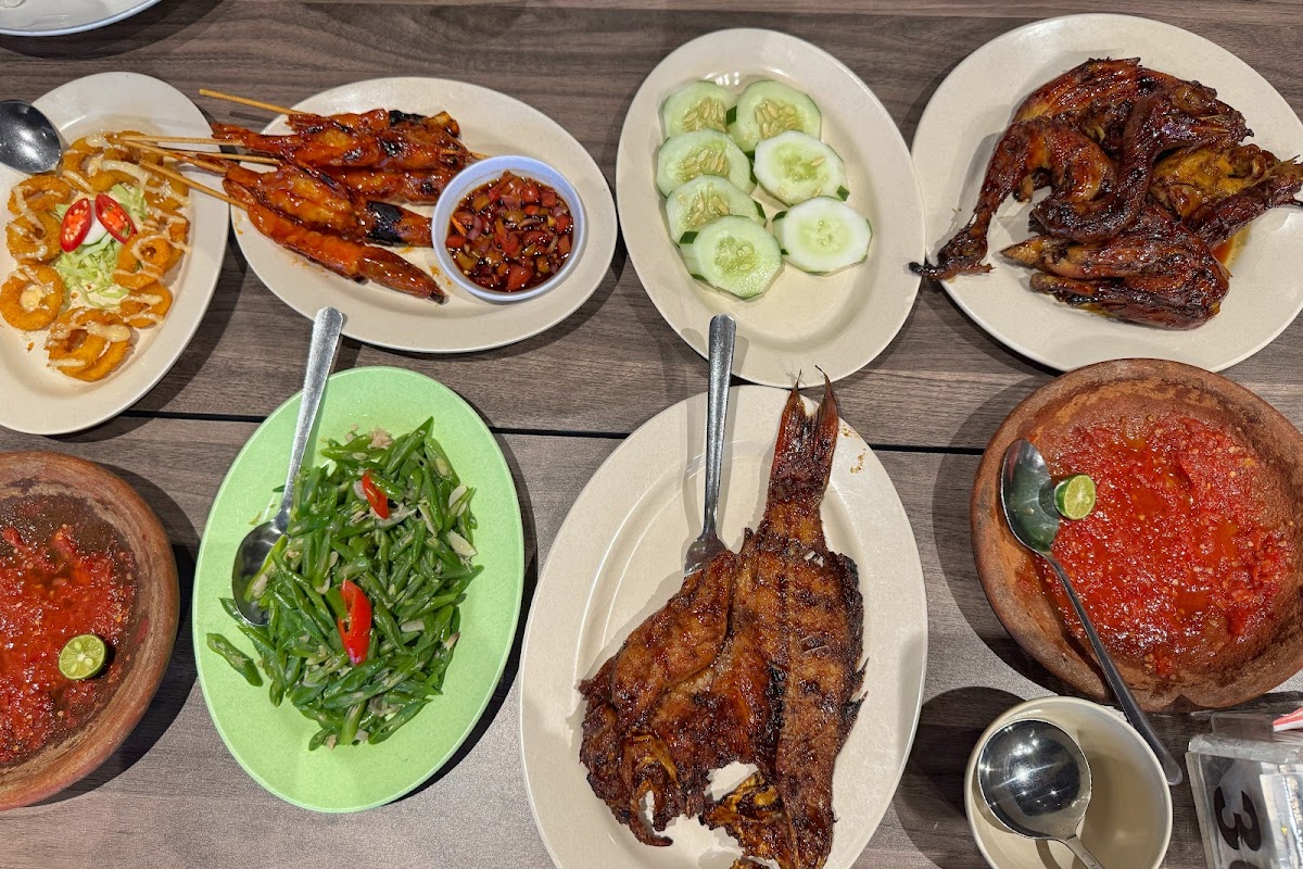 Ayam Bakar Primarasa Labuan Bajo Photo 3