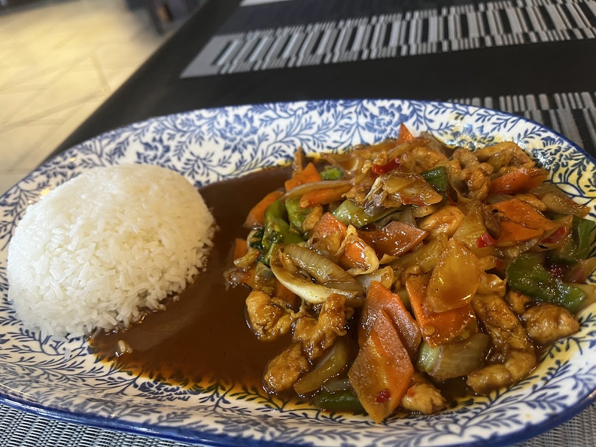 Yage Chinese Restaurant & Sushi - Centurion Mall Photo 4