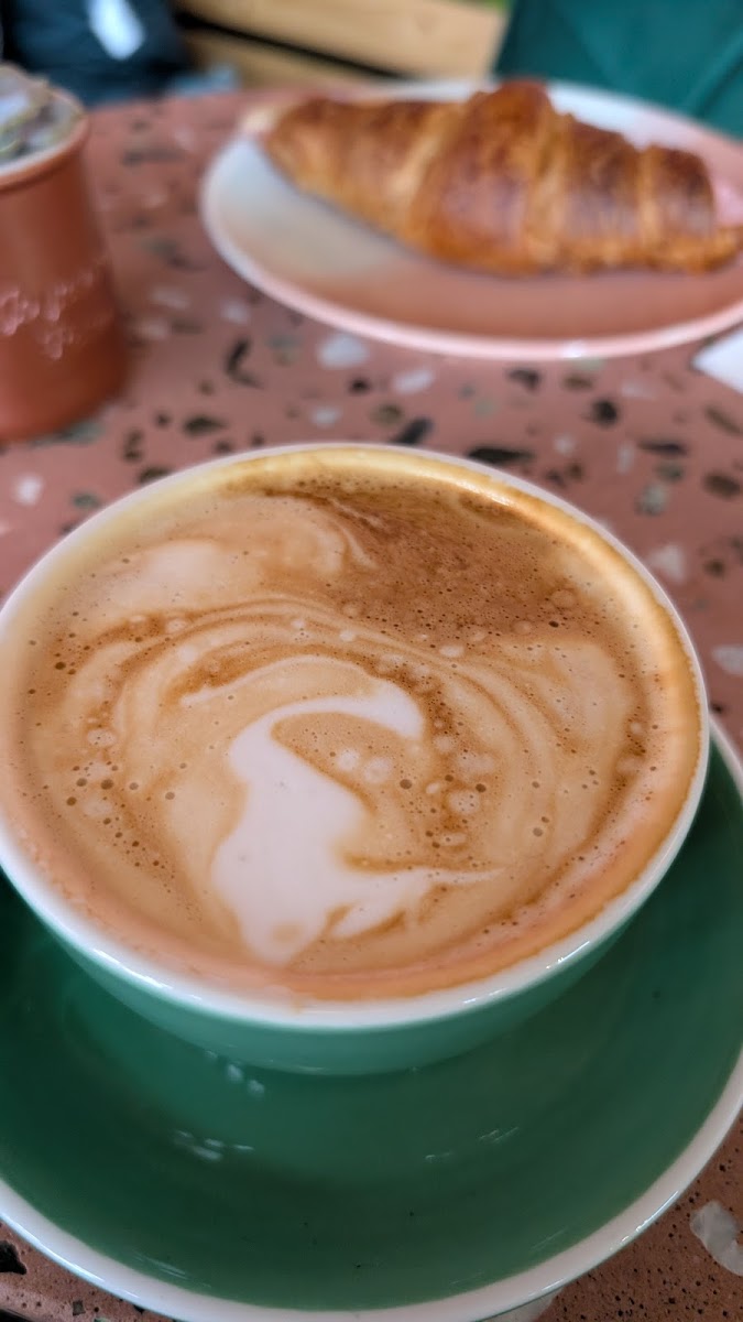 Cocoa Corner Cafe Photo 4