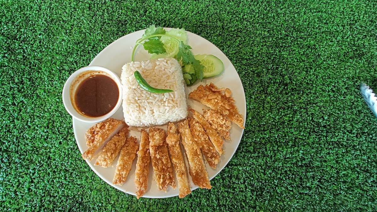 ริมรั้ว Halal food Photo 8