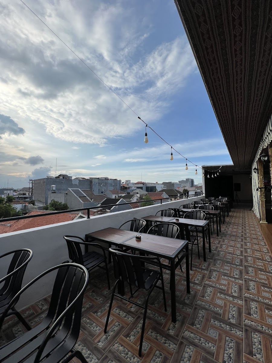 Roof Cafe