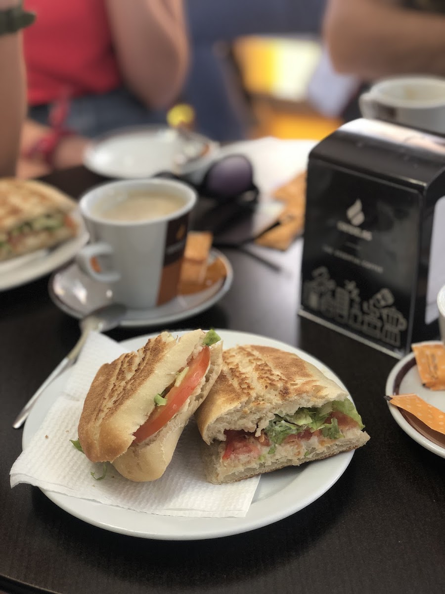 Bocado & Espresso Photo 7