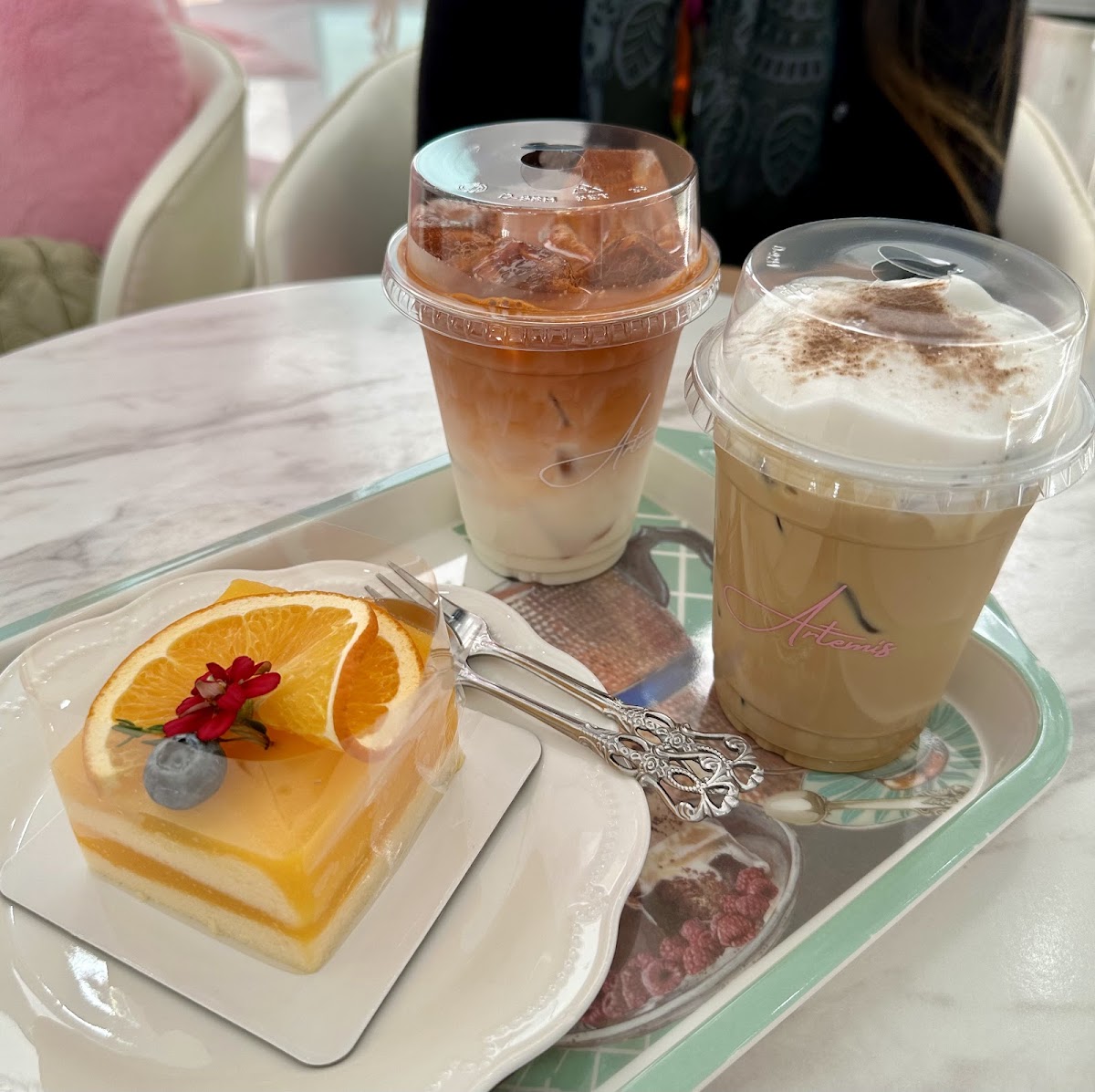 Artemis Cafe Bangsaen Photo 4