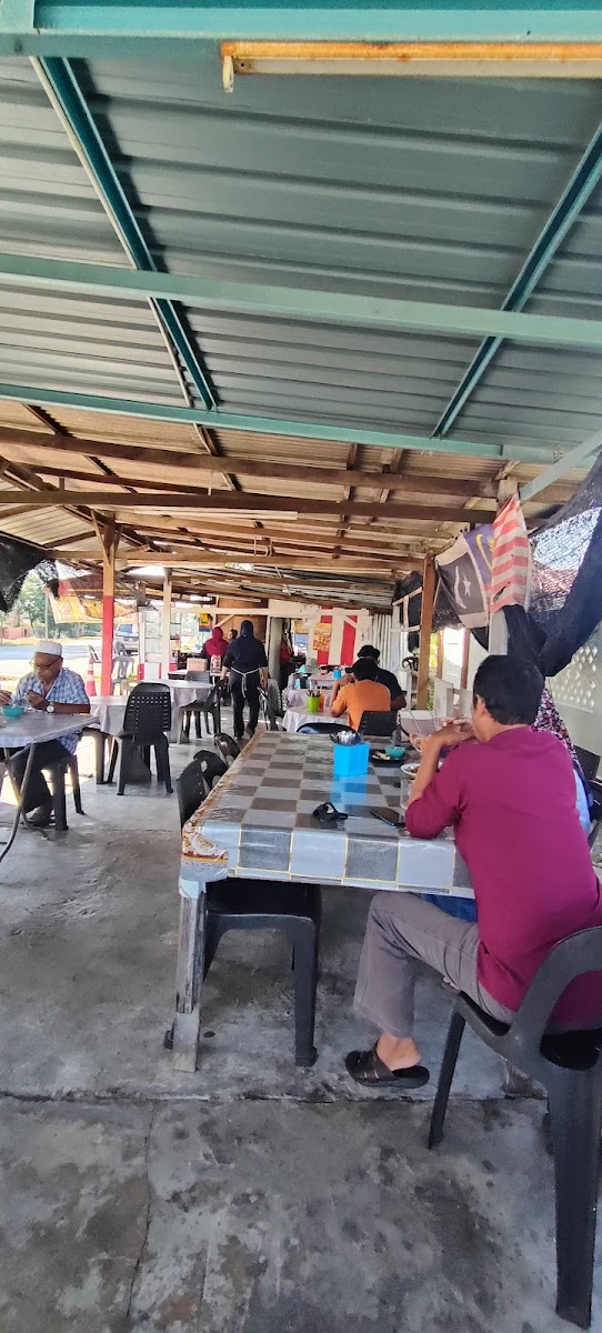 Kak Nora Nasi Dagang Photo 2