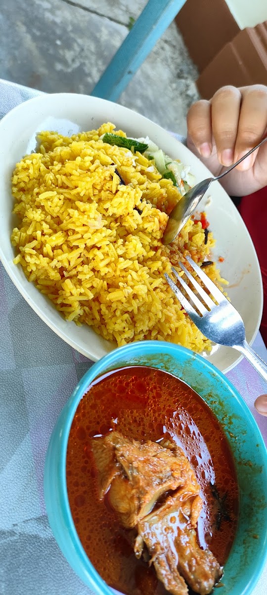 Kak Nora Nasi Dagang Photo 8