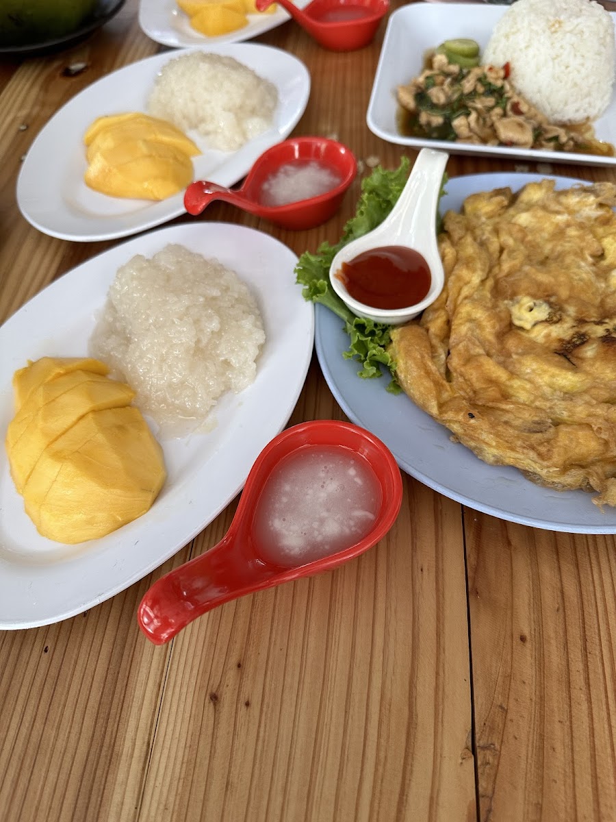 Nong Ploy Thai Food Photo 5