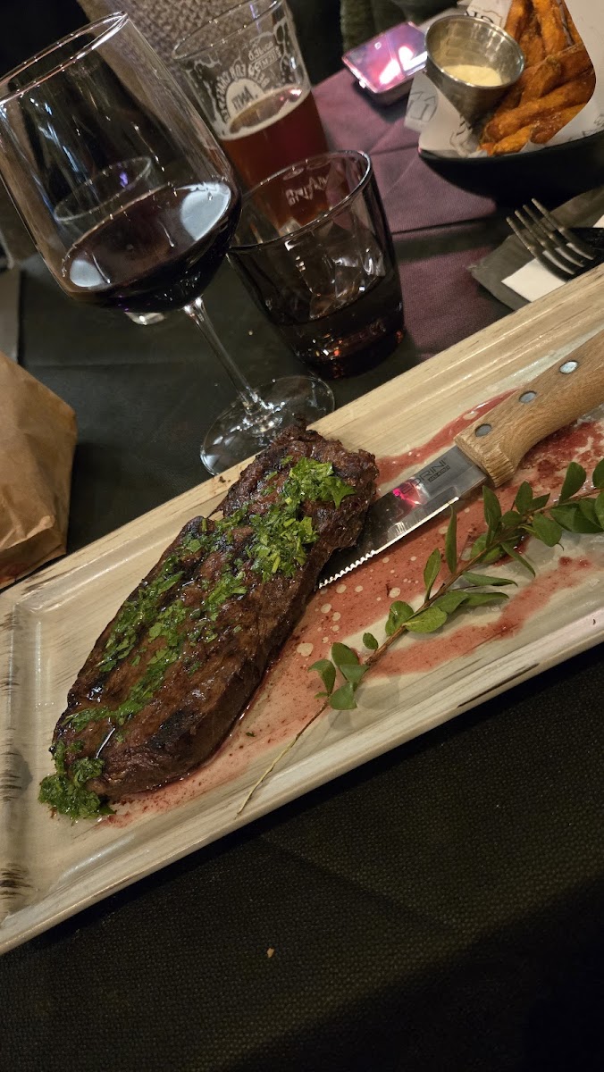 Urban Grill Steakhouse Photo 8