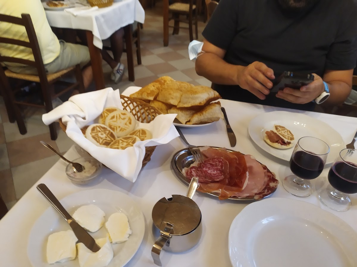 Trattoria Madonnina Photo 9