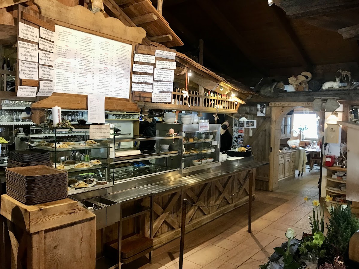Lorenzi Hütte