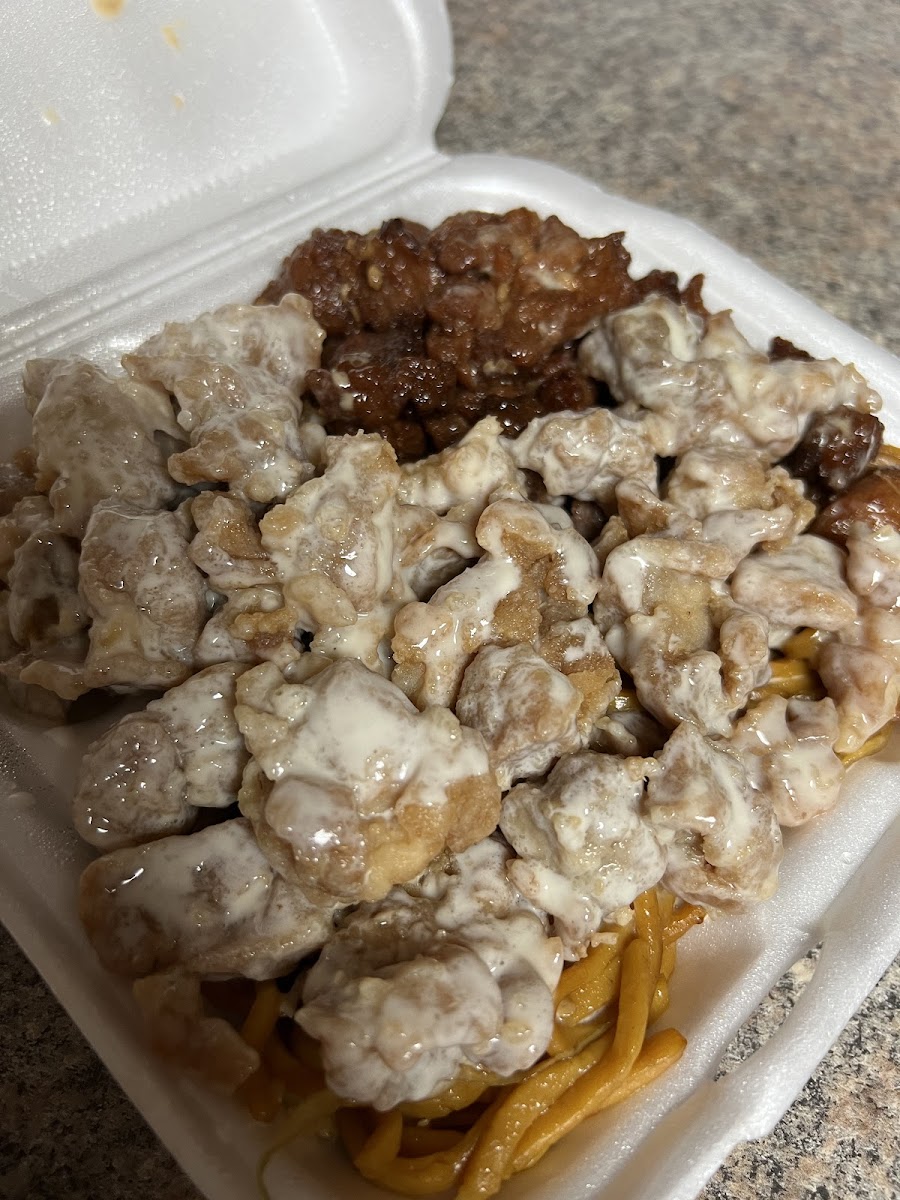 Food Court Photo 5