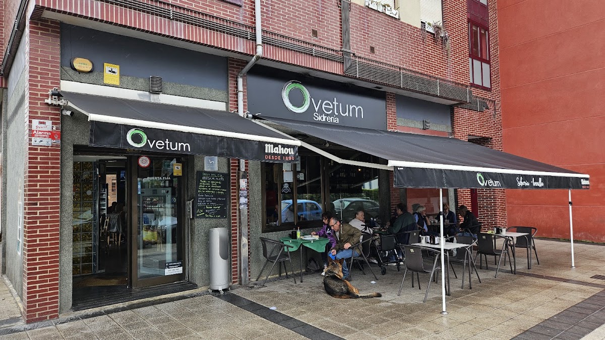 Ovetum Sidrería - Parrilla Photo 4