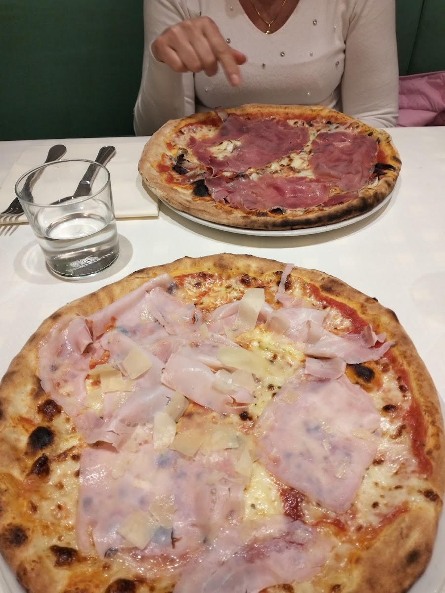 Ristorante Pizzeria Esperia Photo 5