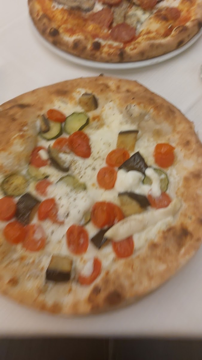 Ristorante Pizzeria Esperia Photo 9