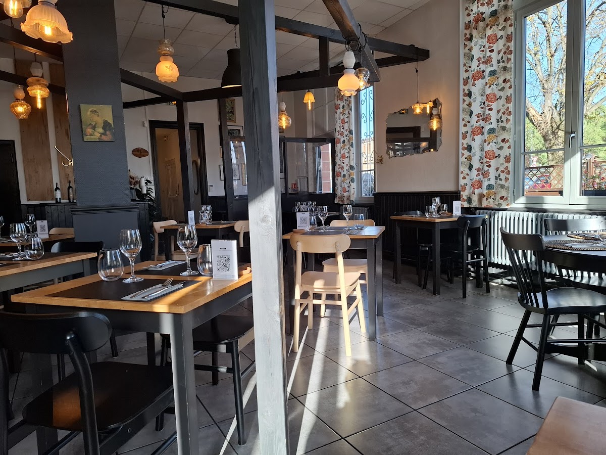 FABRIC RESTAURANT