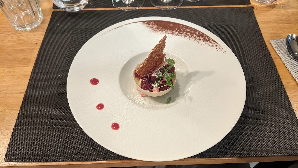 FABRIC RESTAURANT Photo 5