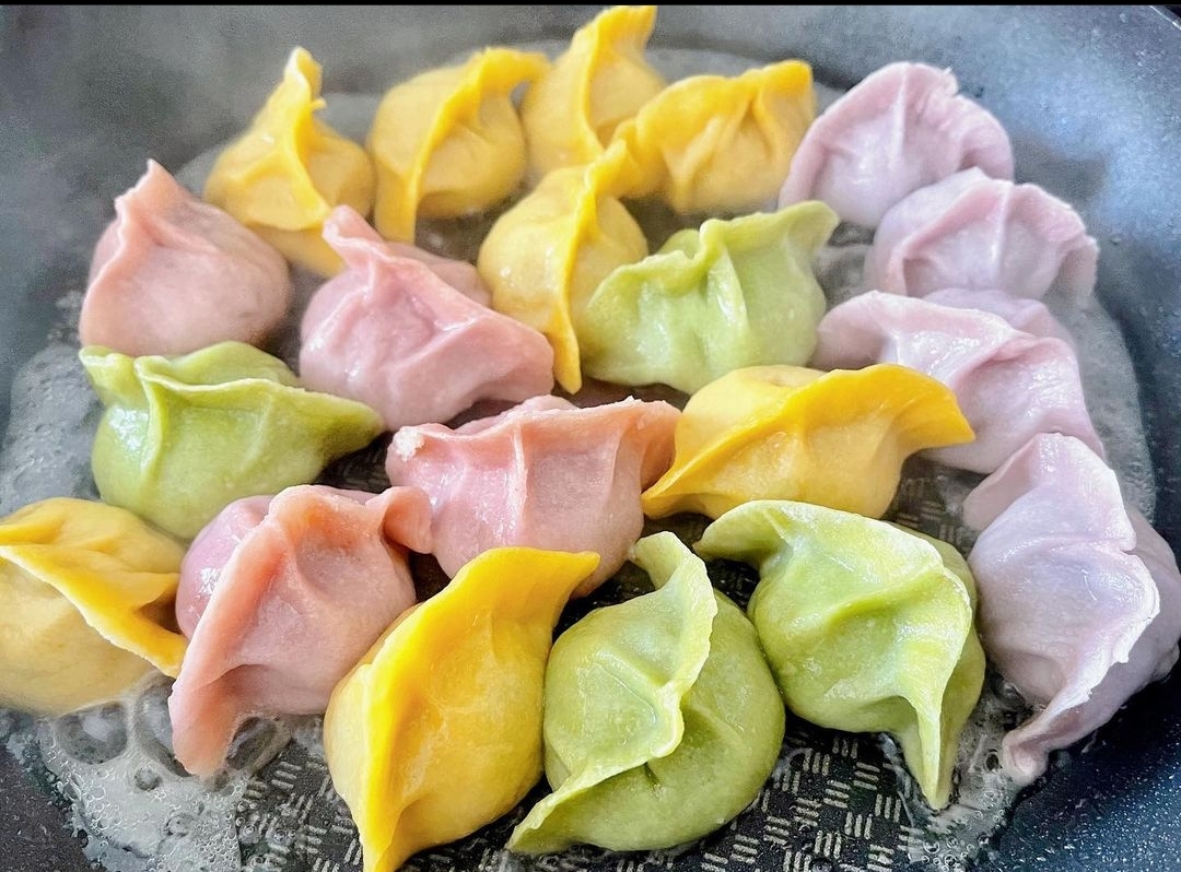 Ravioli Queen Photo 3