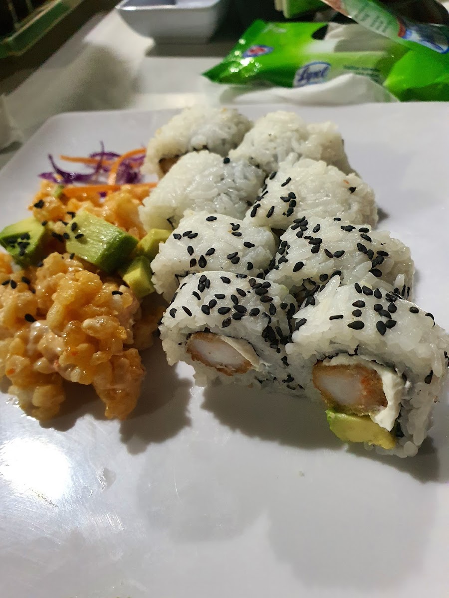 Sushi Express Cumbres Photo 5