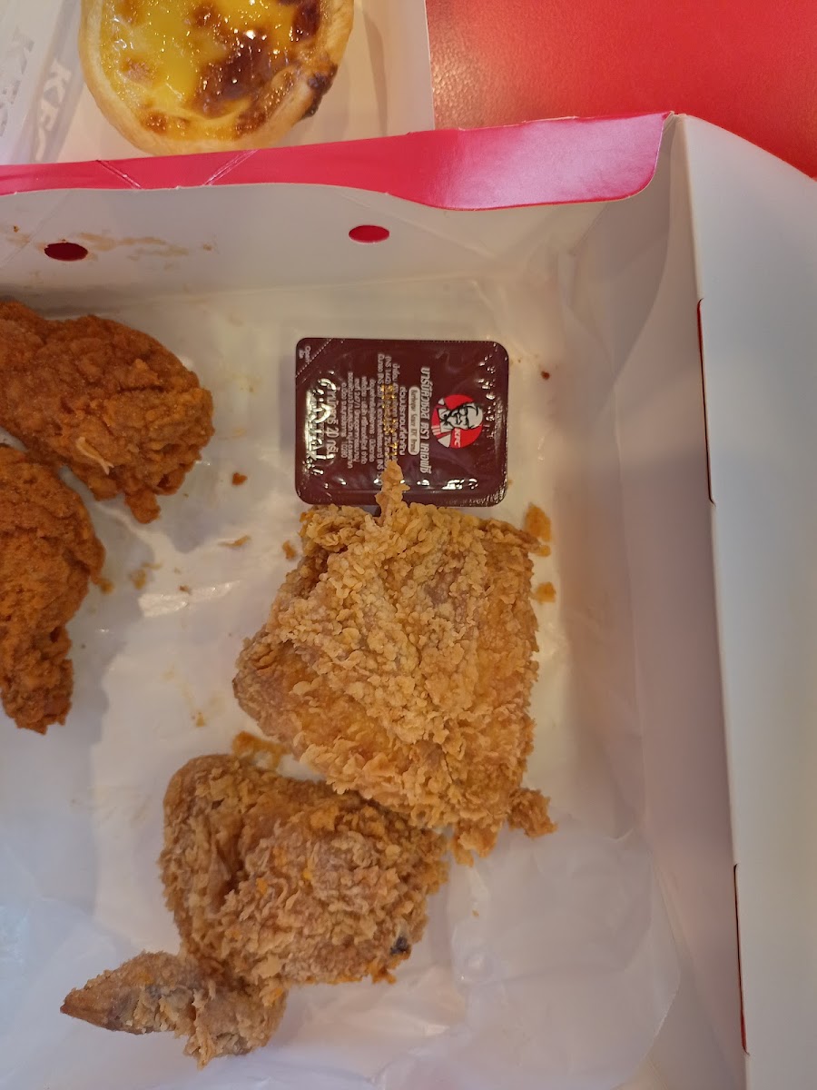 KFC PTT Bangbor Photo 6