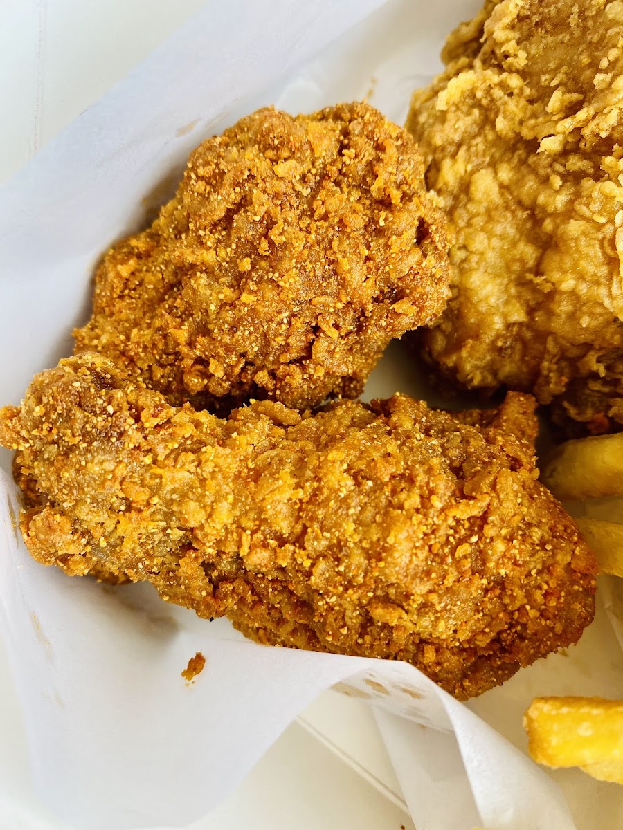 KFC PTT Bangbor Photo 7