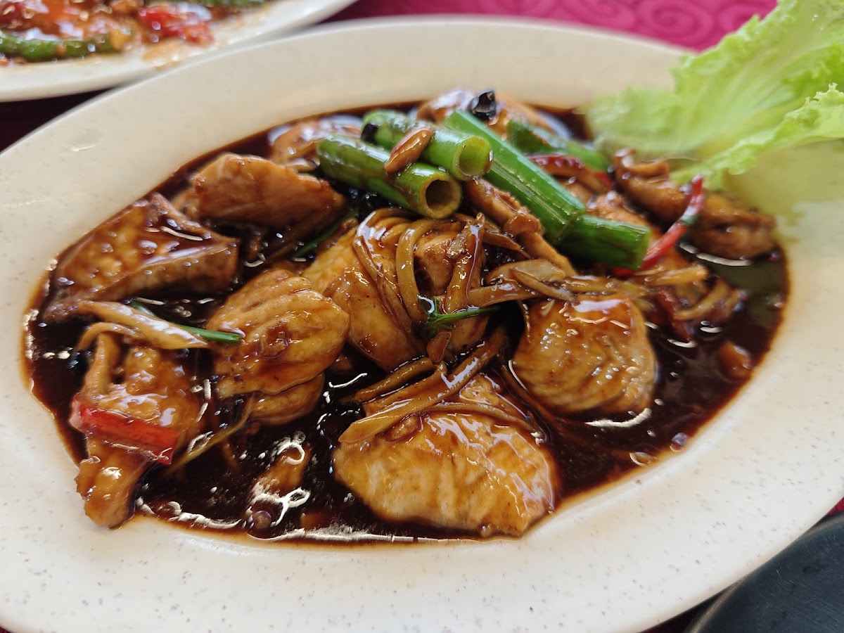 Yong Lok Garden Seafood 永樂園海鮮 Photo 4