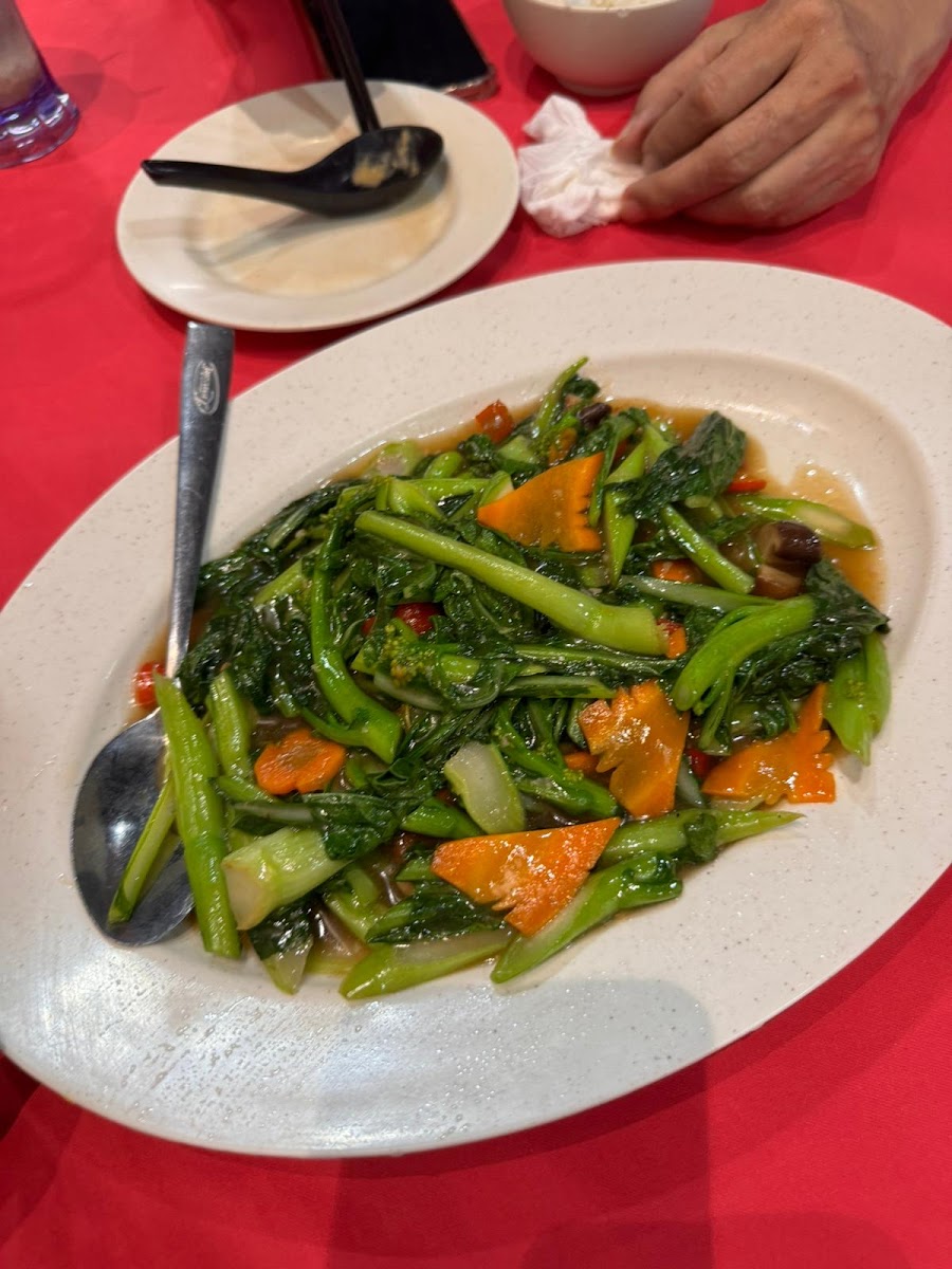 Yong Lok Garden Seafood 永樂園海鮮 Photo 8