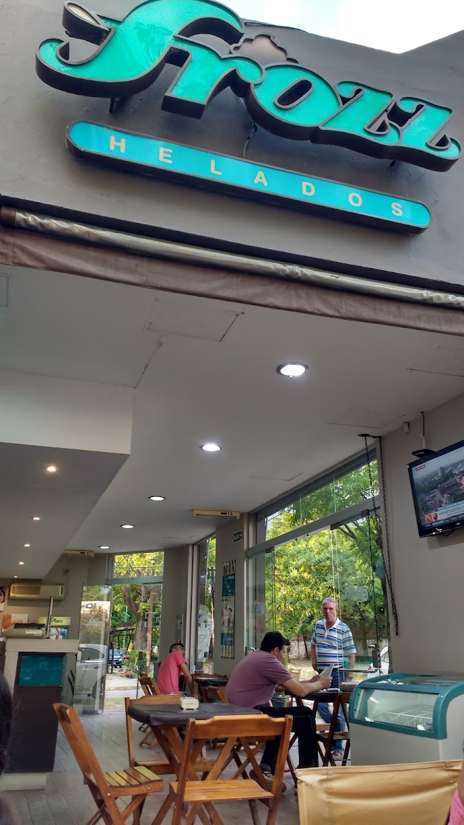 Frozz Heladería