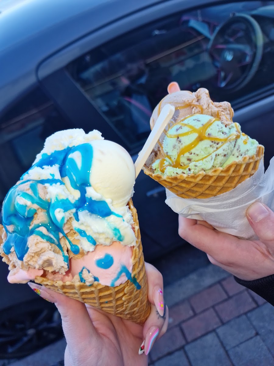 Mauds Ice Creams Carrickfergus Photo 2