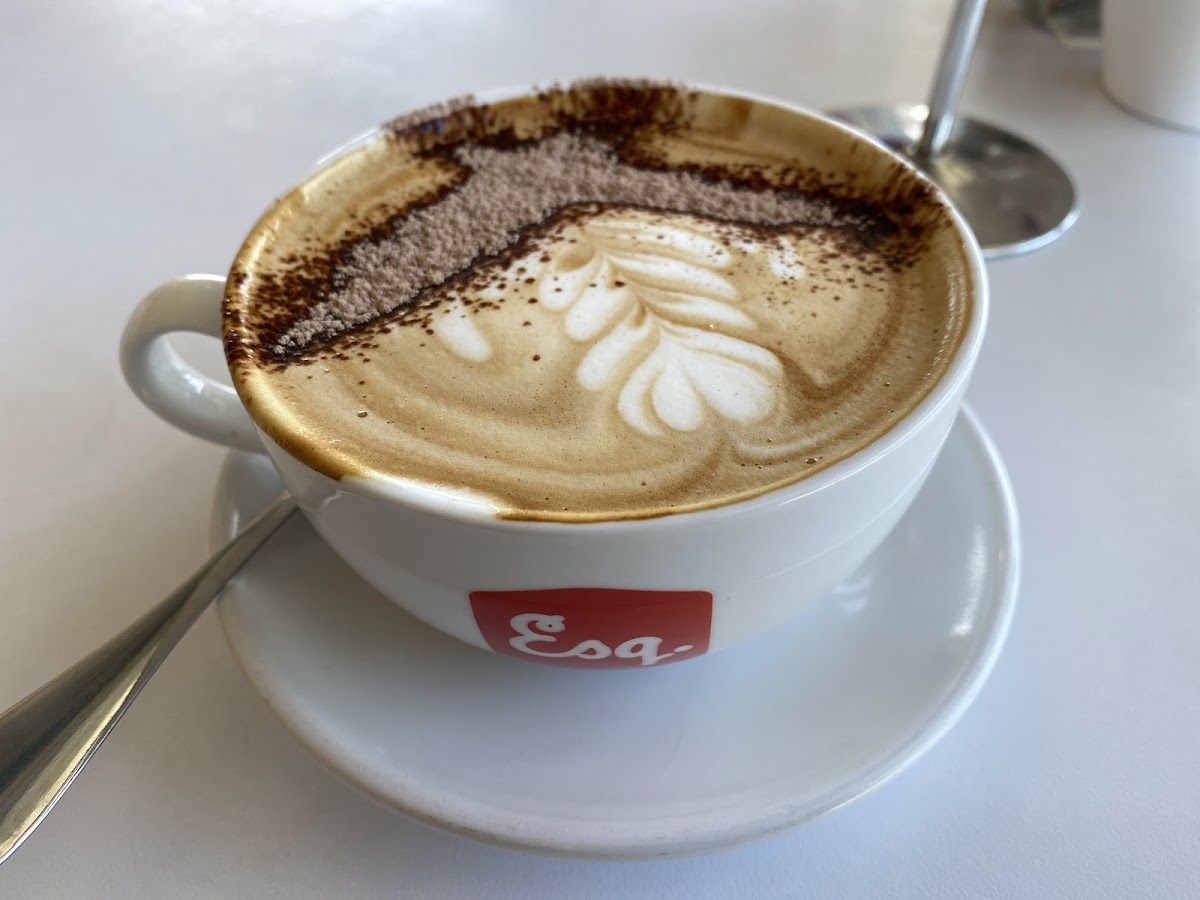 Esquires Cafe - Homebase Photo 4