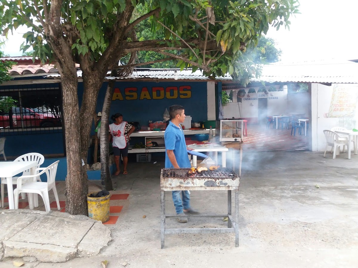 Restaurante La Virgen De San Pedro