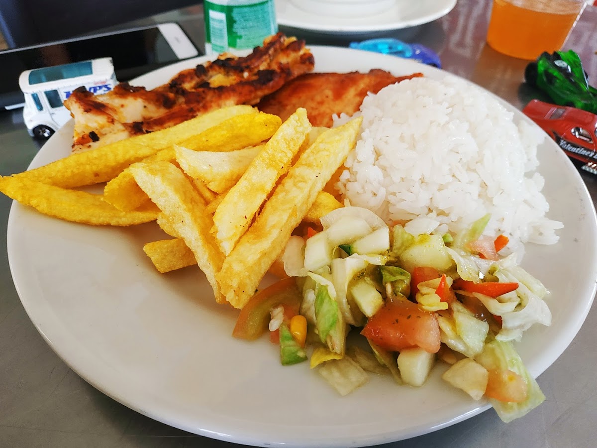 Vikingos Burger Photo 5