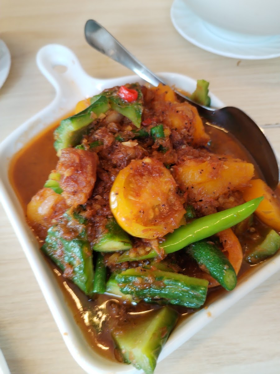 Tita Chu's Resto Bar Photo 9