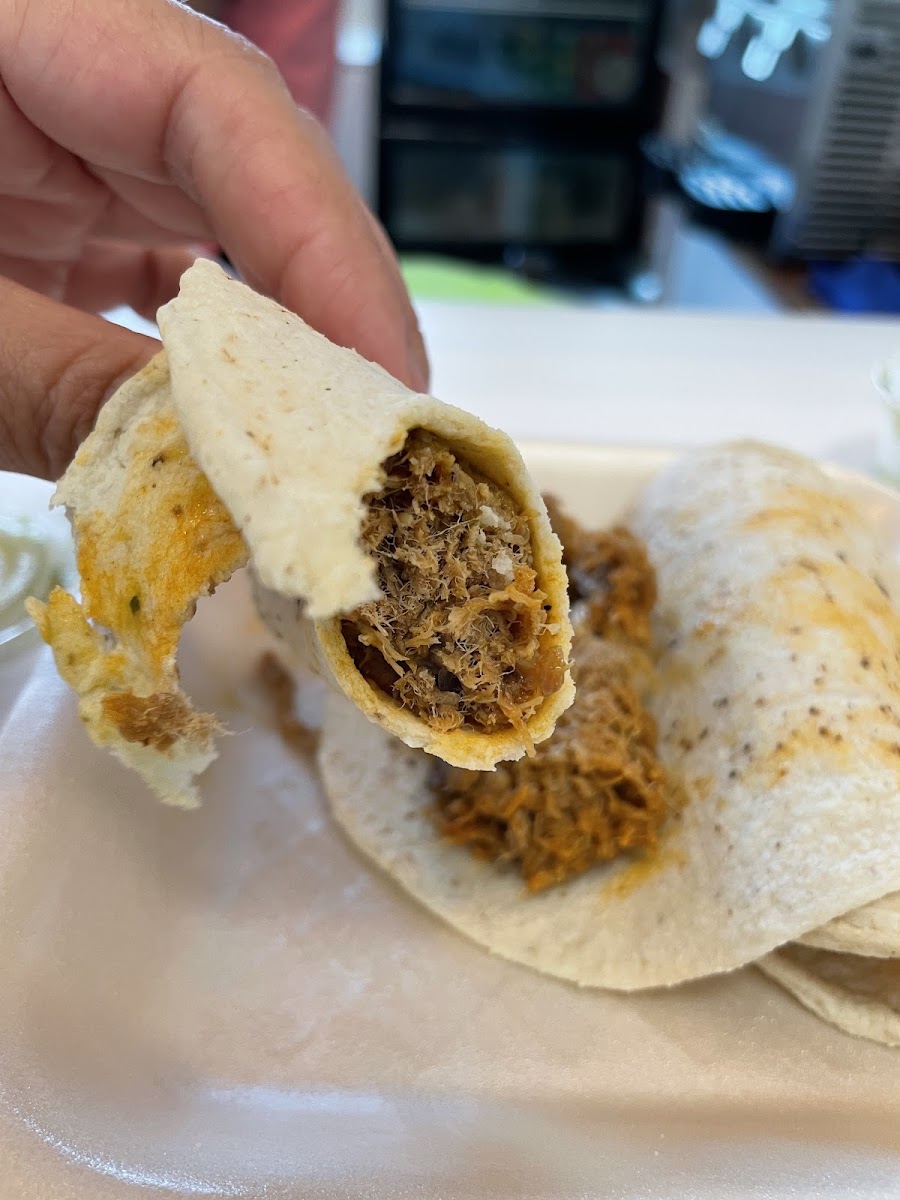 Taquitos de la Comisión [Sucursal Aeropuerto] Photo 8