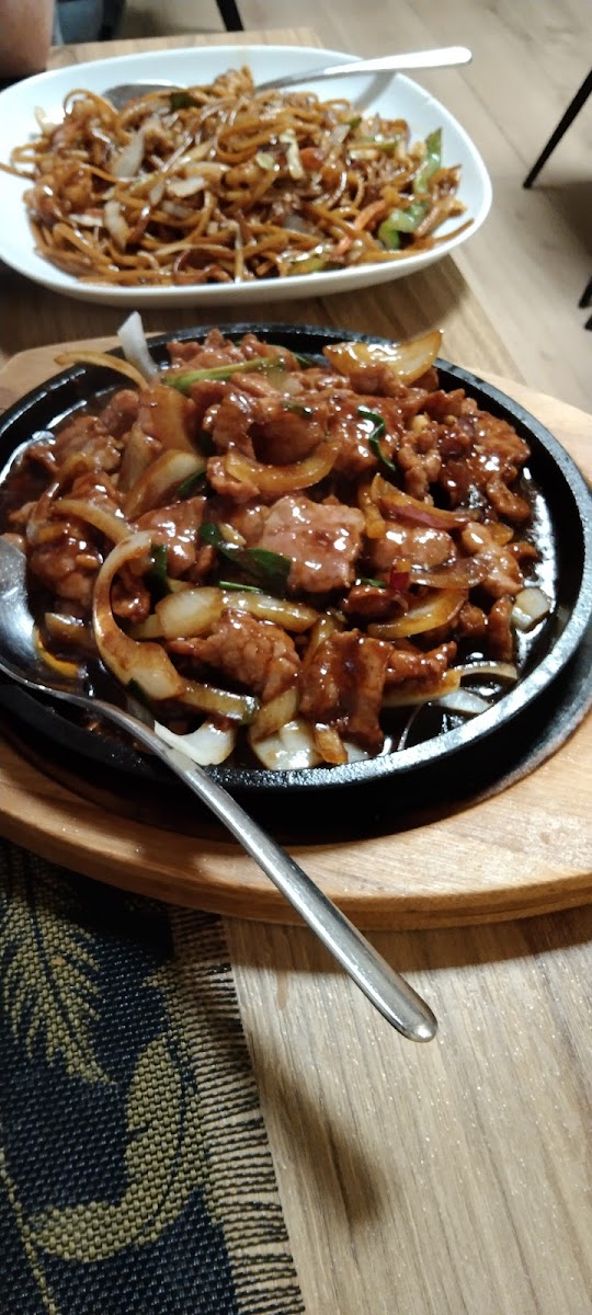 Rong Hua Photo 5