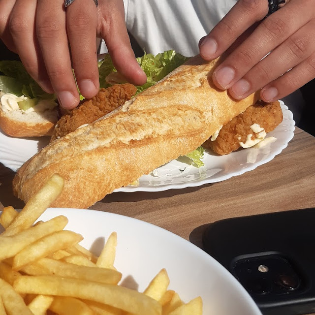 Spicy Chicken Baguette